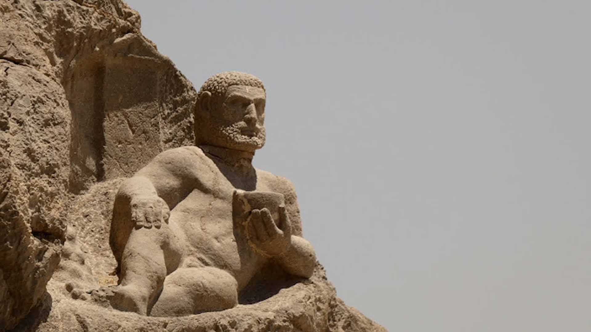 مجسمه ای تاریخی که هنگام راه سازی کشف شد